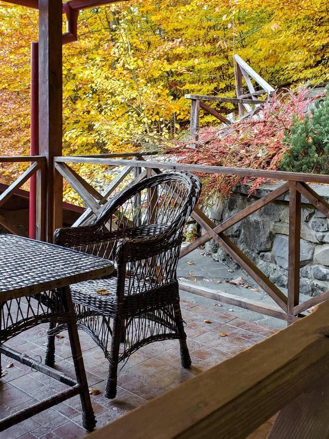 Elf-Cottage Tur'ya Paseka Luaran gambar