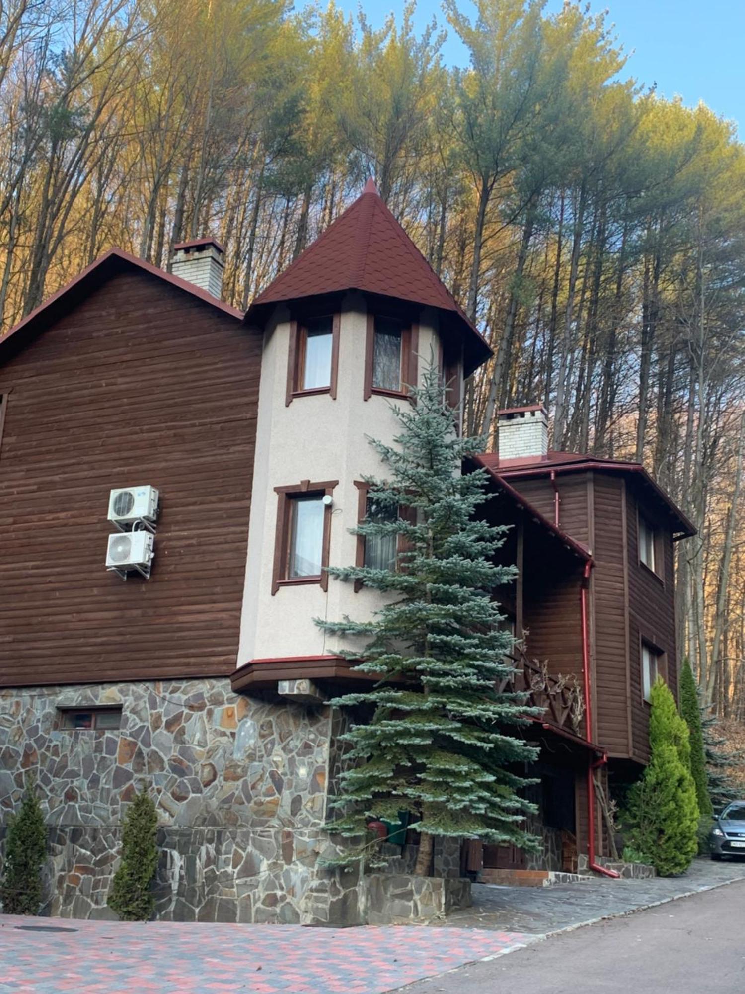 Elf-Cottage Tur'ya Paseka Luaran gambar