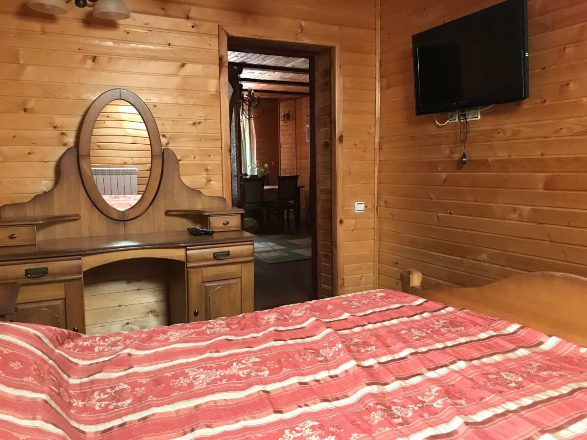 Elf-Cottage Tur'ya Paseka Luaran gambar
