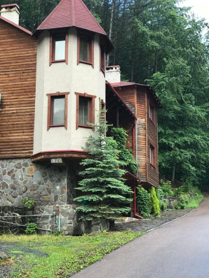 Elf-Cottage Tur'ya Paseka Luaran gambar